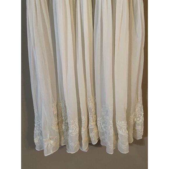 Free People White Romance Embroidered Maxi Size S/P - Picture 10 of 13